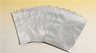 防静电铝箔袋在市场上有不同的用途